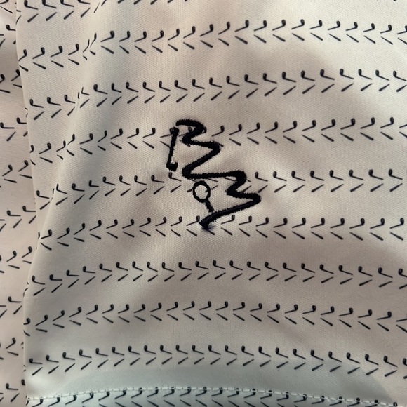 Swannie’s Gold Shirt - Picture 5 of 5